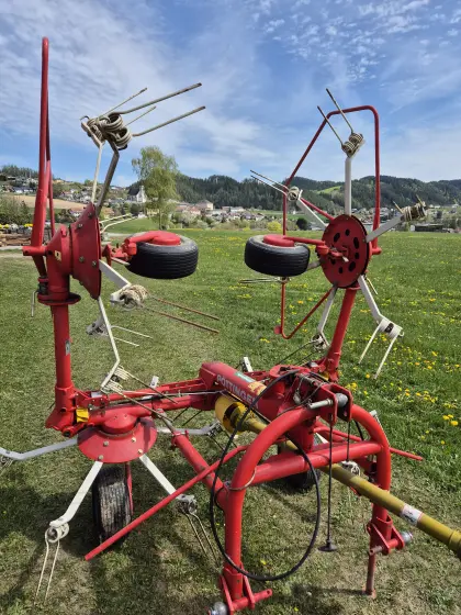 Kreiselheuer Pöttinger HIT 54N