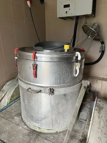 Röscher Milchtank 300 l