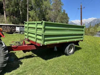 Brantner 3-Seiten-Kipper