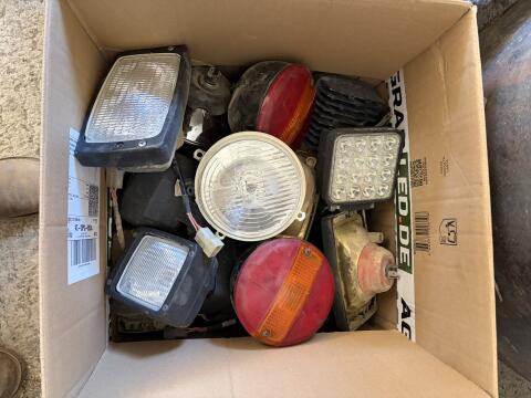 Lichterpaket Fendt 311 & 411
