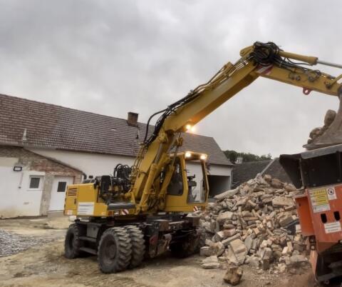 Liebherr 900