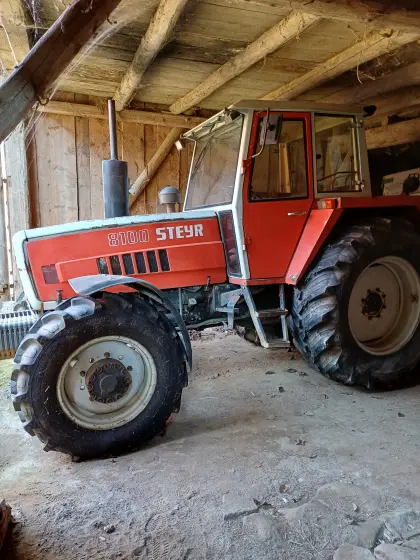 Steyr 8100