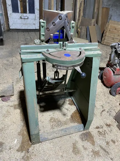 Furnierstanze Schleicher