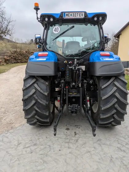 New Holland T5 110 Dynamic Command