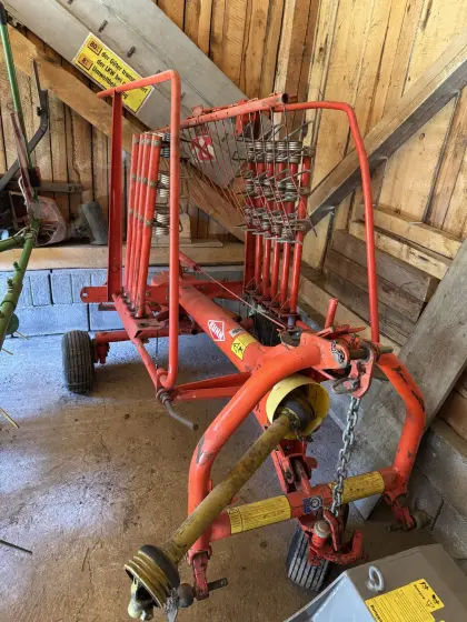 Kuhn GA301 GM Schwader