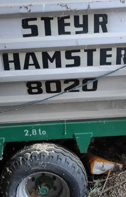 Steyr Hamster 8020 und Faro 4510