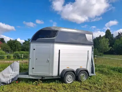 Pferdetransporter Sirius S75