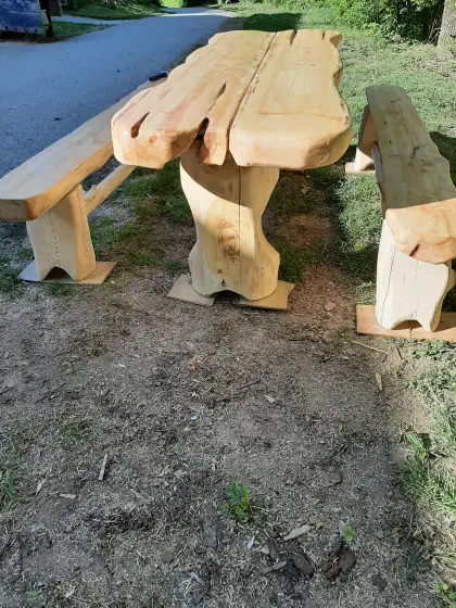 Gartenmassivgarnitur