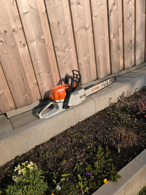 Stihl Kettensäge MS 261 C-M (40 cm), 2x Ketten, Feile