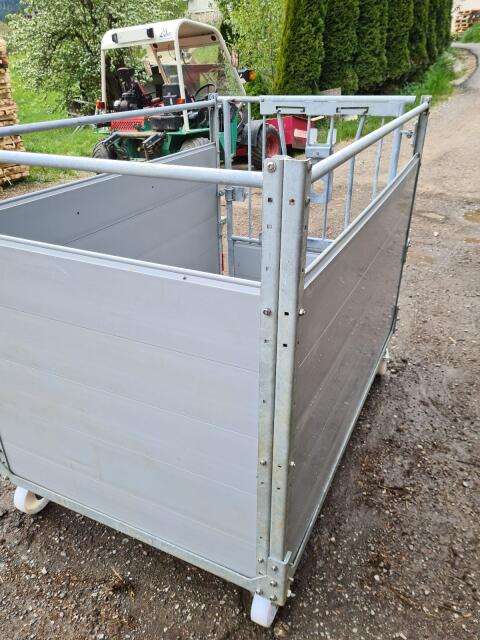 Kälberbox Schauer