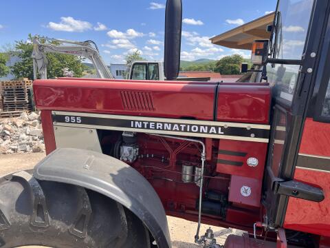 International 955A