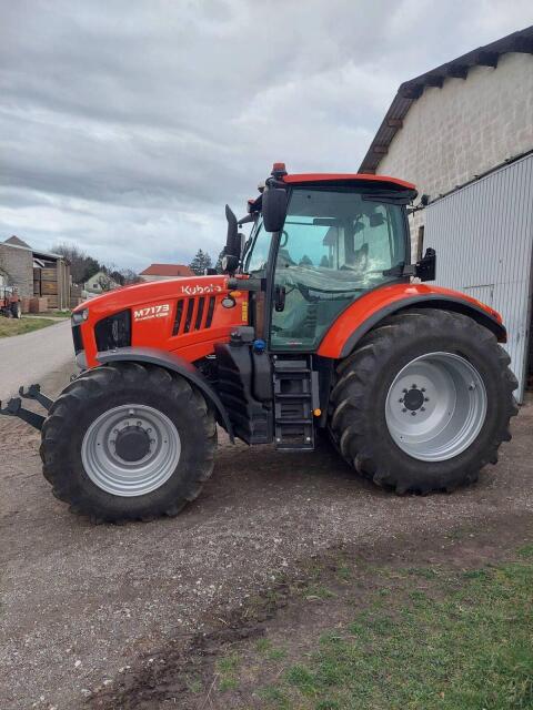 Kubota M7173 Premium KVT