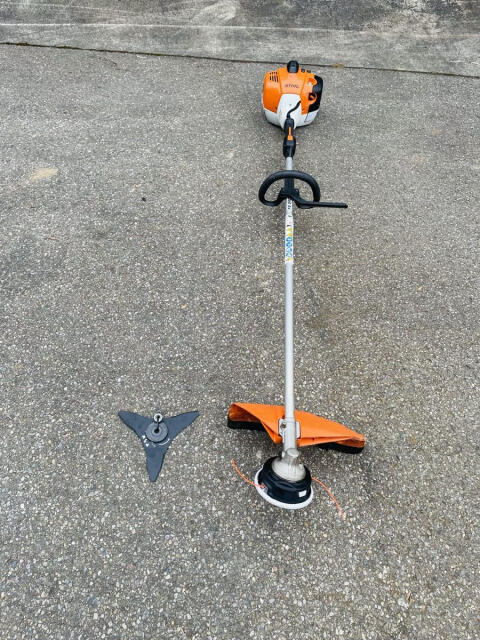 Stihl FS 240 R Rasentrimmer Freischneider