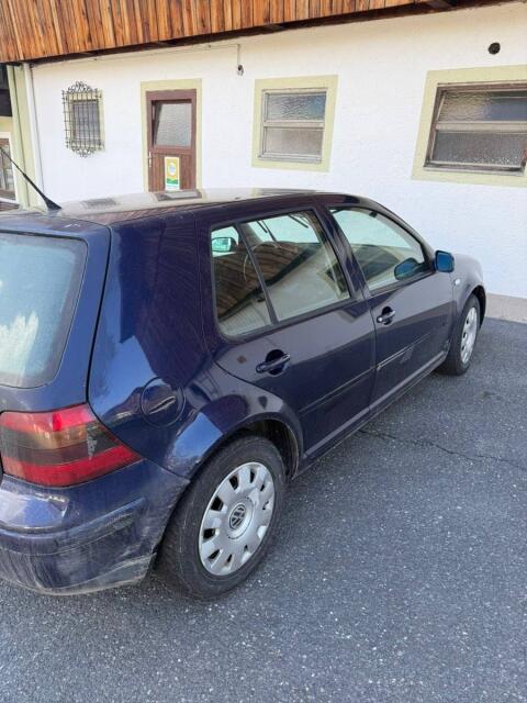 VW Golf 4