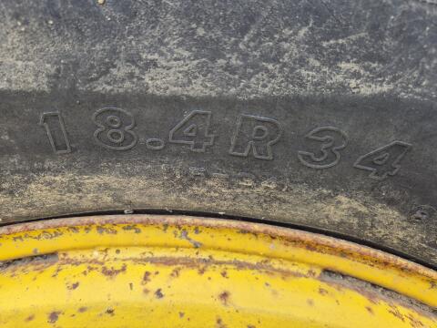 Zwillingsreifen 18.4R 34