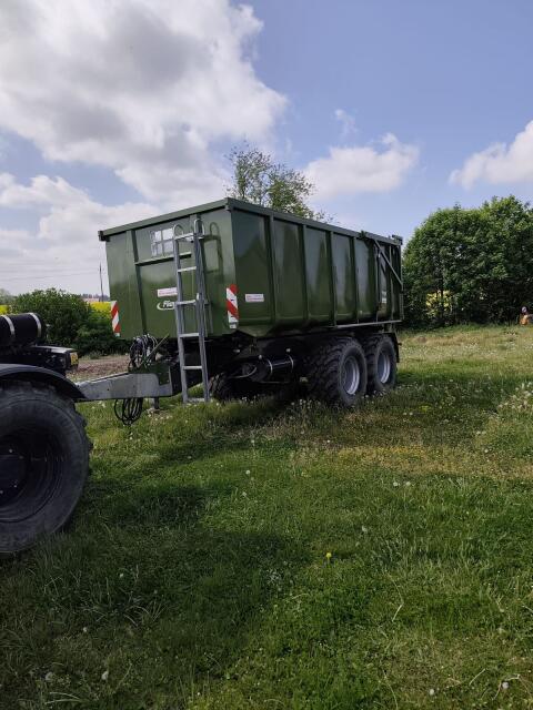 Fliegl Muldenkipper TMK160