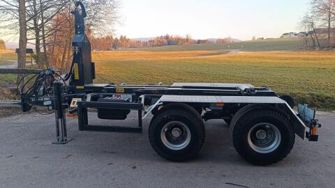 Pronar Hakenlift 185/1 Abrollkipper T185/1