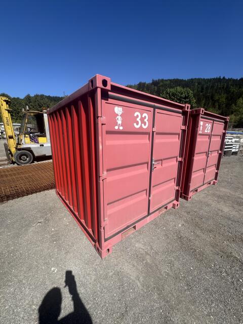 Container 8 ft