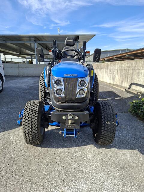 Solis 26 HST 4WD Variomat mit Kippmulde