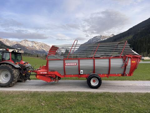 Gruber Ladewagen, LT 350, Varioschneidwerk