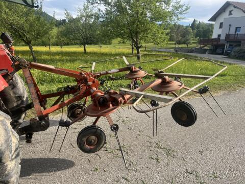 Kuhn GF 440