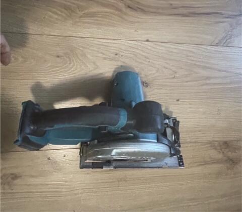 Makita DSS 501 Akku-Handkreissäge DSS501