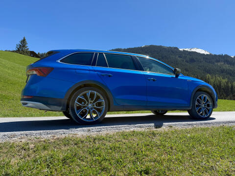 Skoda Octavia Combi Scout 2,0 TDI 4x4 DSG, Garantie bis 2028