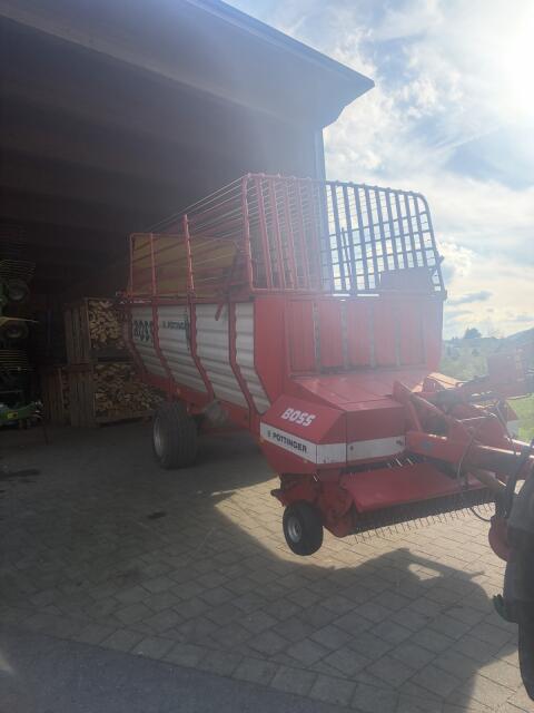 Ladewagen Pöttinger Boss 2