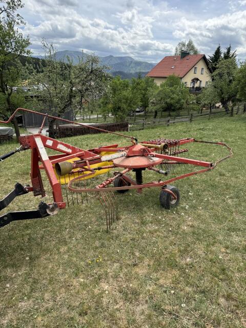 Heuwender, Schwader Fella TS 295 RDF
