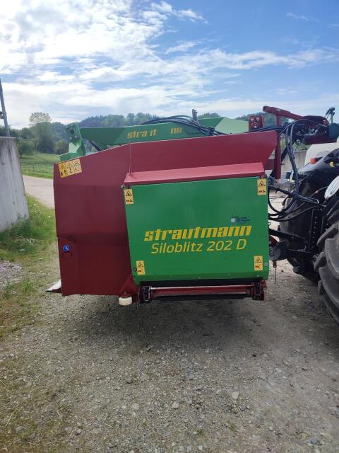 Silokamm Strautmann Siloblitz 202 D