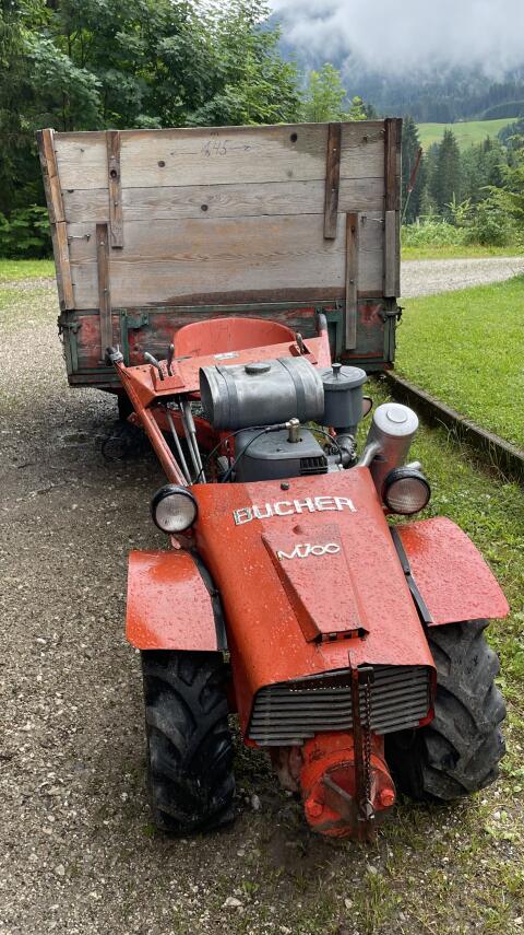 Bucher M700