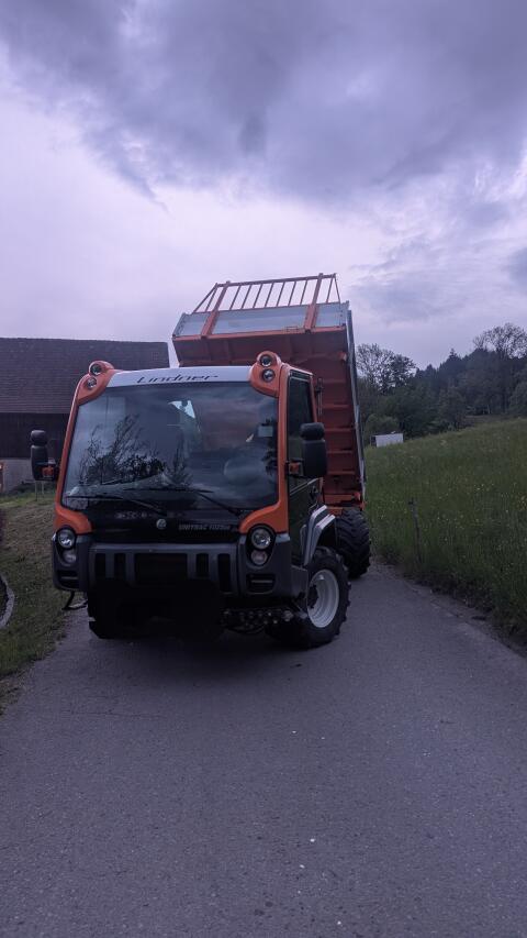 Lindner Unitrac 102 SE6