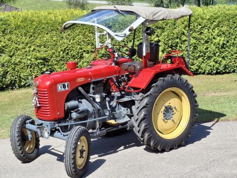 Traktor Steyr T84
