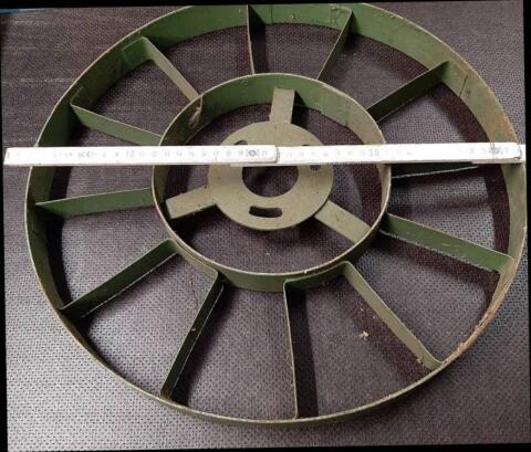 Segmentrad Kartoffellegemaschine