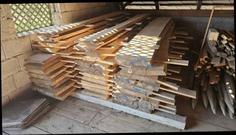 Holzpfosten aus Esche
