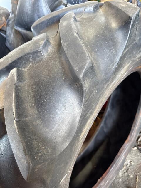 Traktorreifen 12.4 R28