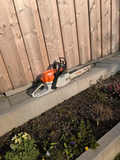 Stihl Kettensäge MS 261 C-M (40 cm), 2x Ketten, Feile