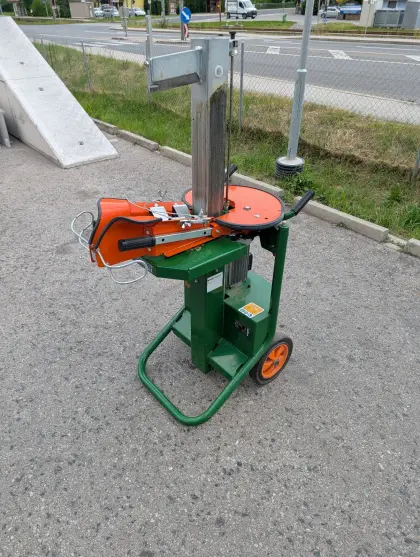 Holzspalter POSCH Spaltaxt 8
