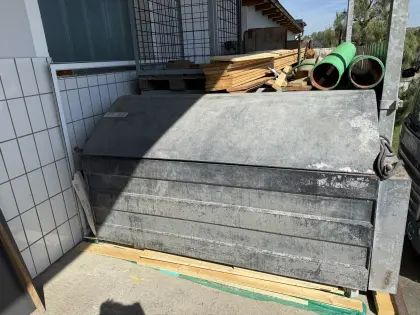 Schweinebrühmaschine (defekt)