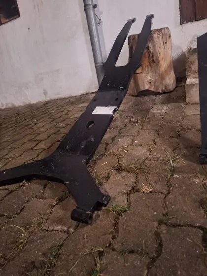 Fronthydraulik Zuidberg Abstützung