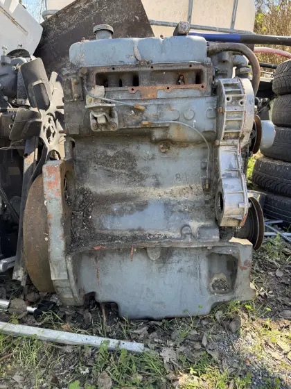 Perkins 3.152 Motor