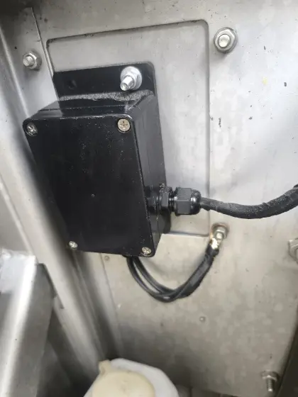 Polwendeschaltung für Gasstellmotor