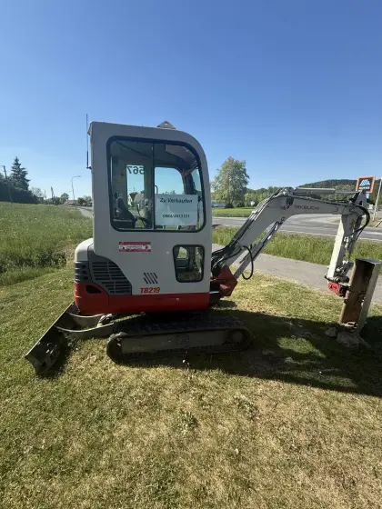 TB 219 Takeuchi