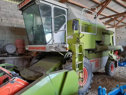 Claas Dominator 88