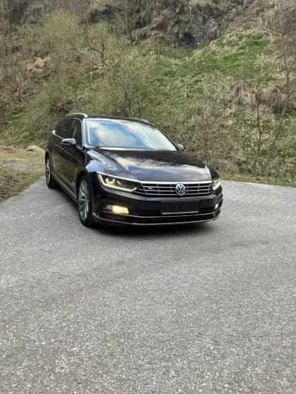 VW Passat Kombi R-Line