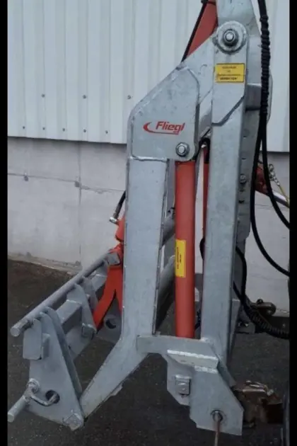 Fliegl Hecklader, Frontlader Variant