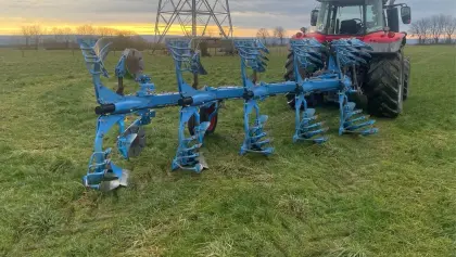 Lemken Juwel 8 Pflug, 5 Schar