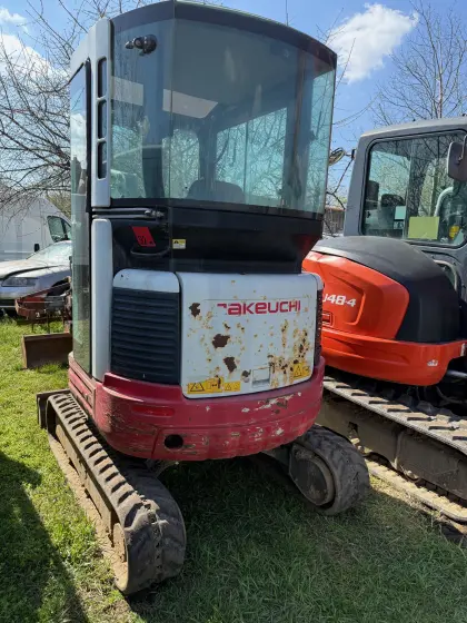 TAKEUCHI TB 23R Minibagger