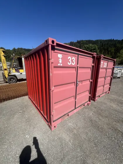 Container 8 ft