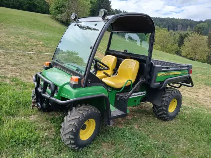 John Deere Gator TX 4x2